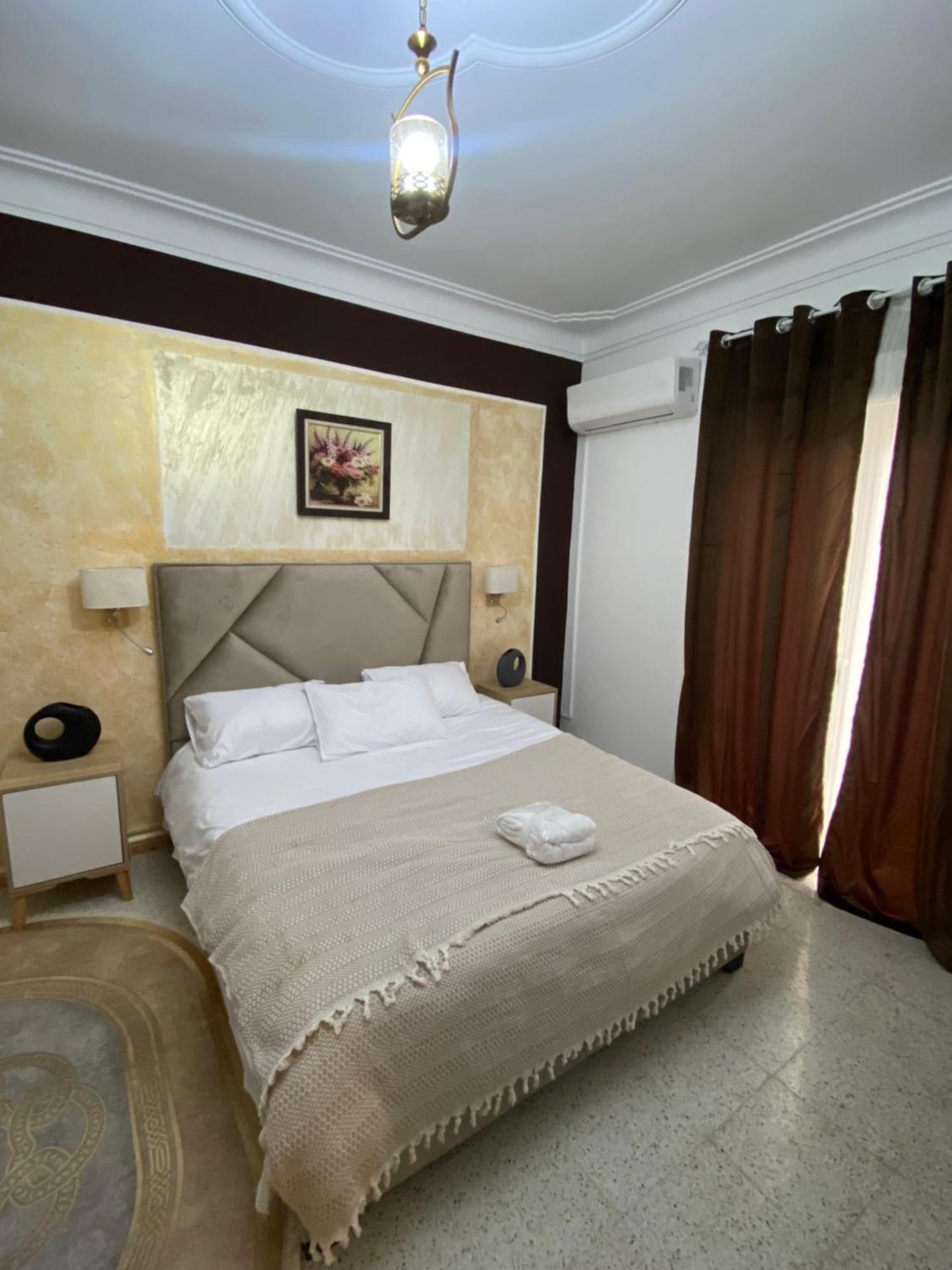 Hostel Apart Maison Blanche Bagian luar foto