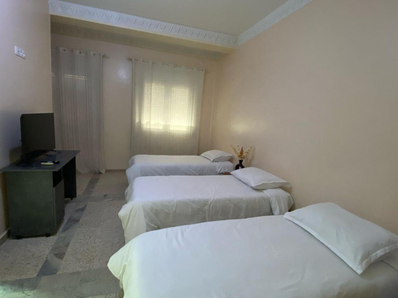 Hostel Apart Maison Blanche Bagian luar foto
