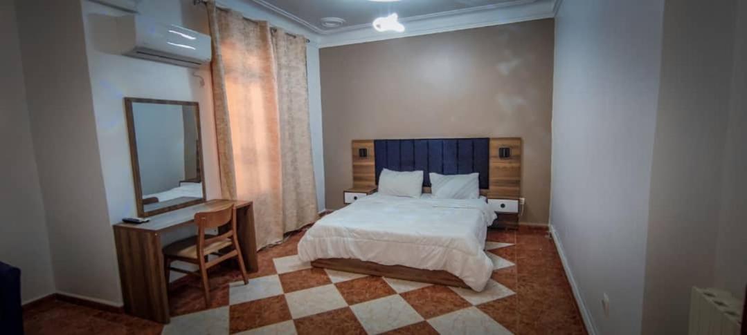 Hostel Apart Maison Blanche Bagian luar foto